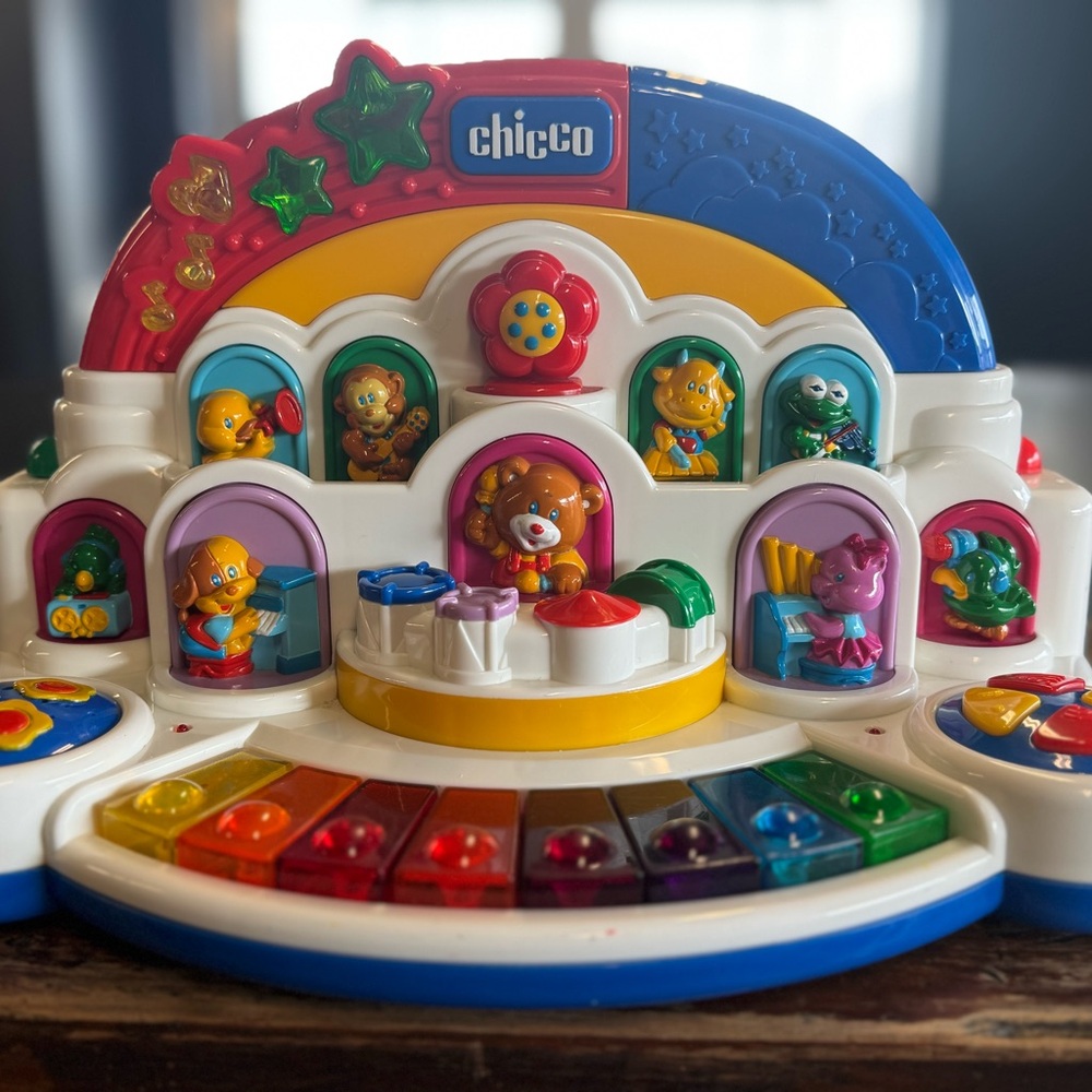 Chic Vibrant Interactive Learning Toy